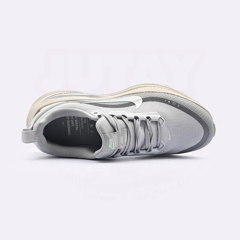 VOMERO 18 WP - PLATINUM SILVER